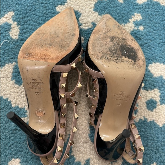 Valentino Black and Tan Rock Stud Shoes size 38 - Picture 2 of 4